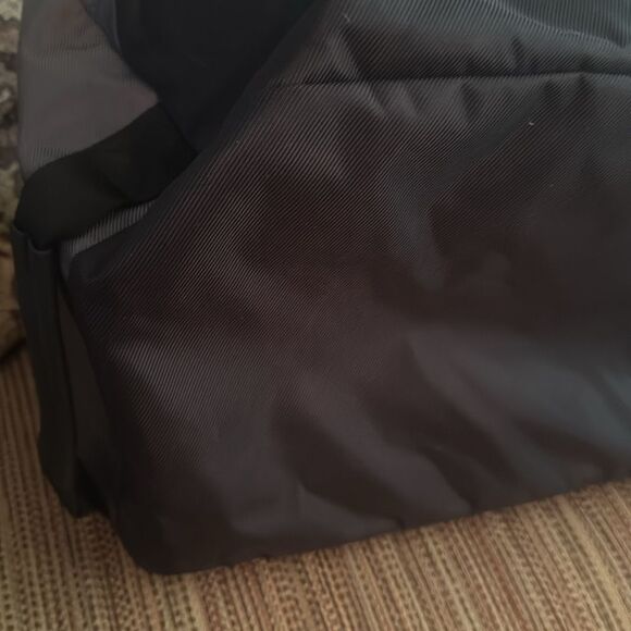 NWT - High Sierra 60L Essential Duffel Bag -
Mercury/Black - Picture 14 of 16